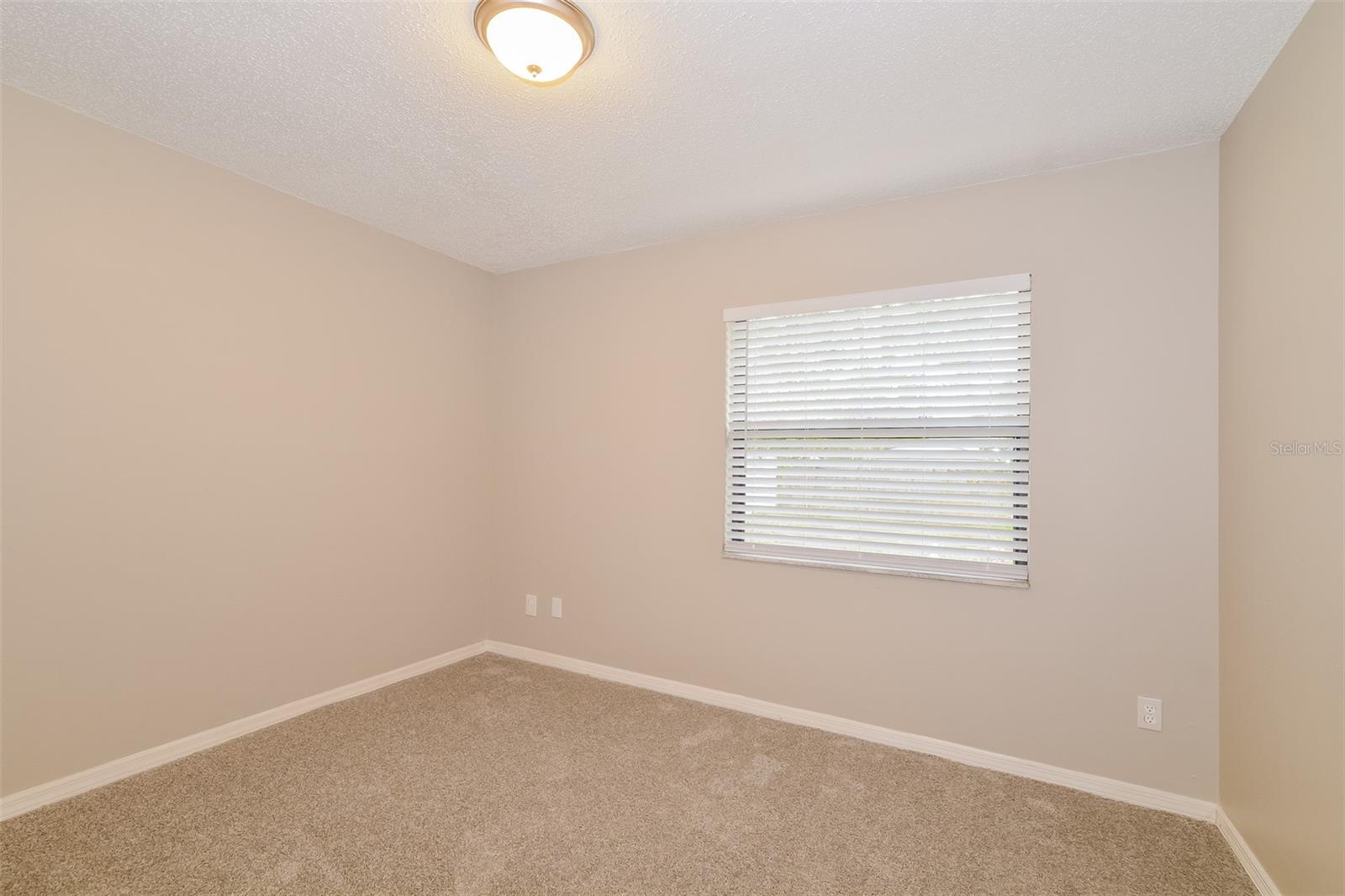 Image 10 of 15 For 2811 Queen Palm Drive