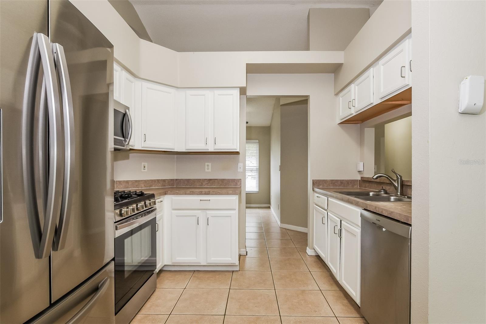 Image 6 of 15 For 15408 Lafite Lane