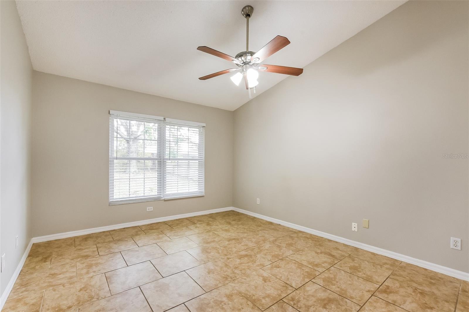 Image 7 of 15 For 15408 Lafite Lane