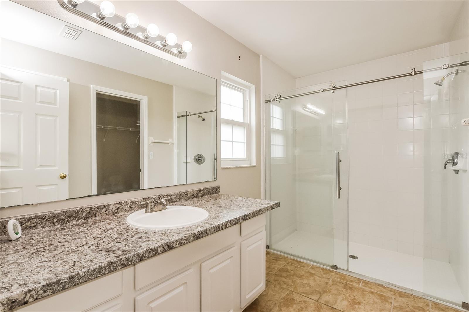 Image 9 of 15 For 15408 Lafite Lane
