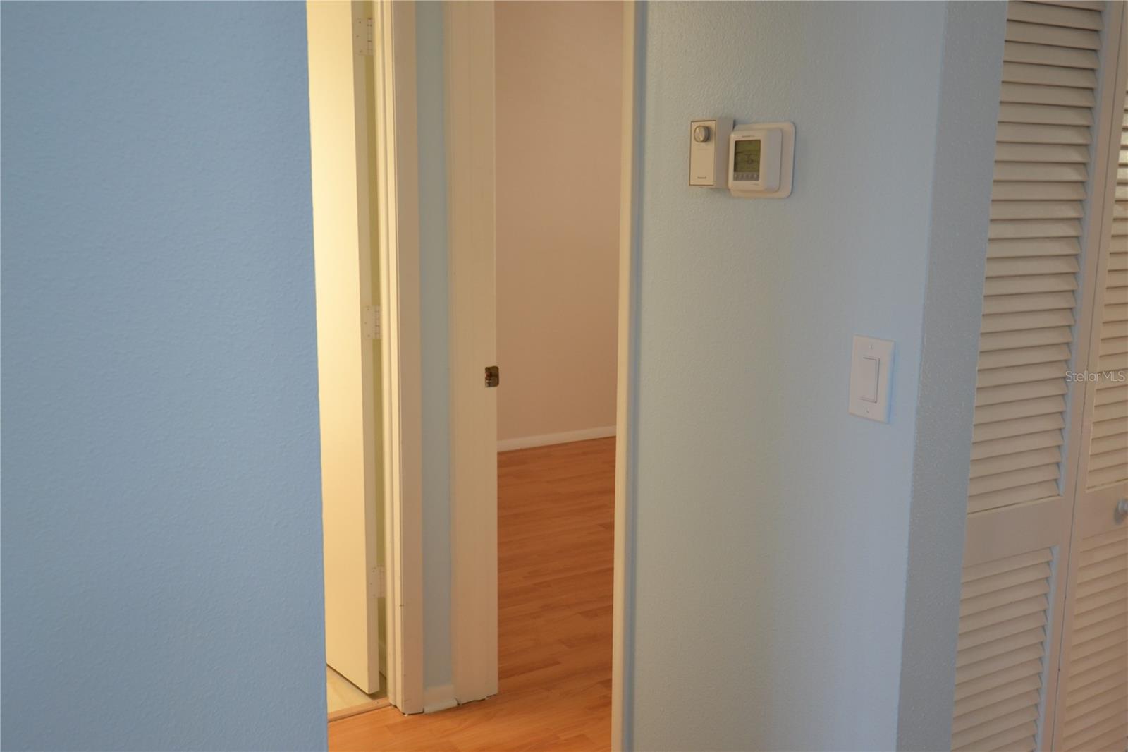 Image 63 of 71 For 209 Woodlake Wynde