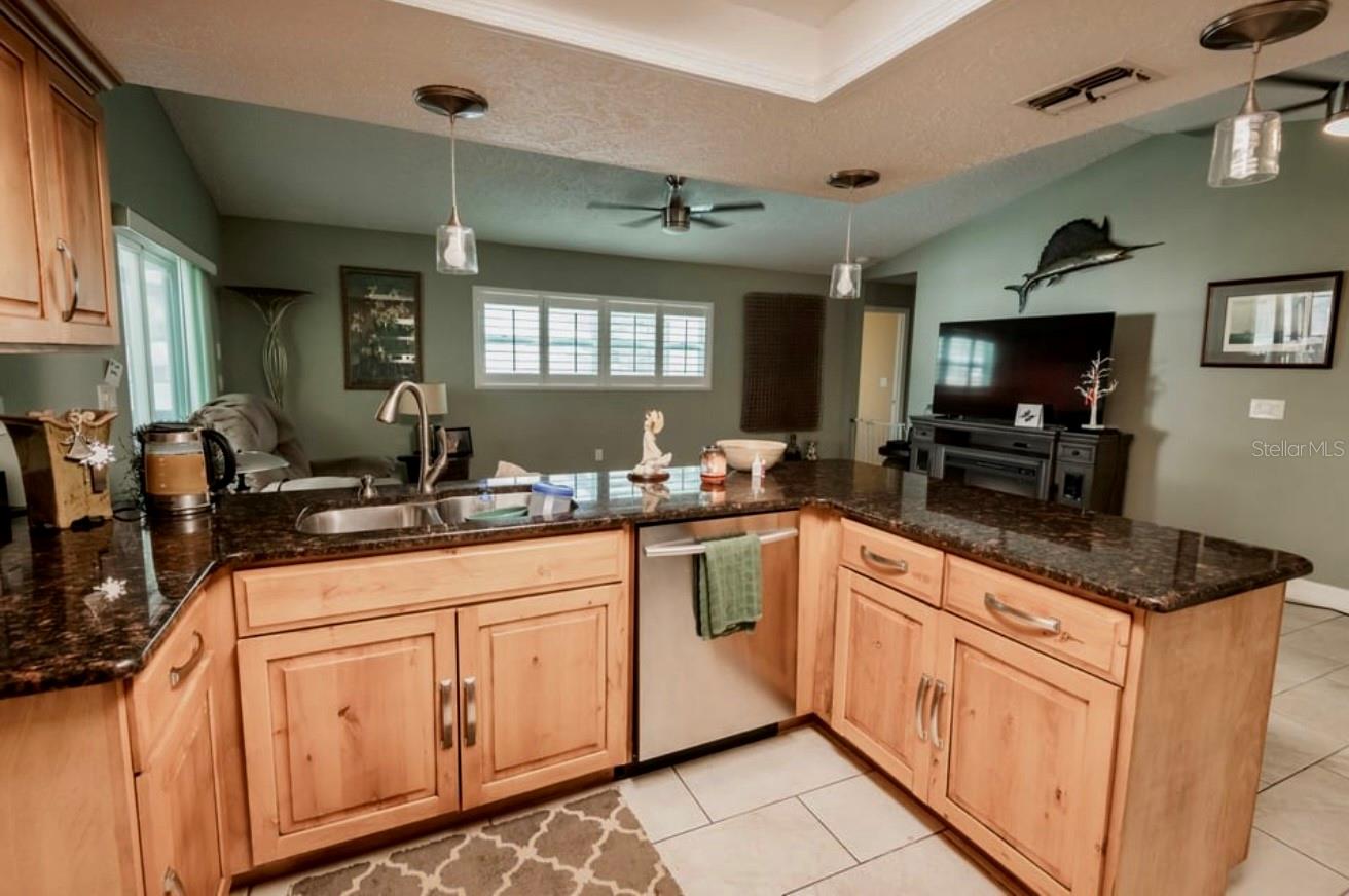 Image 15 of 59 For 4434 Dewey Drive