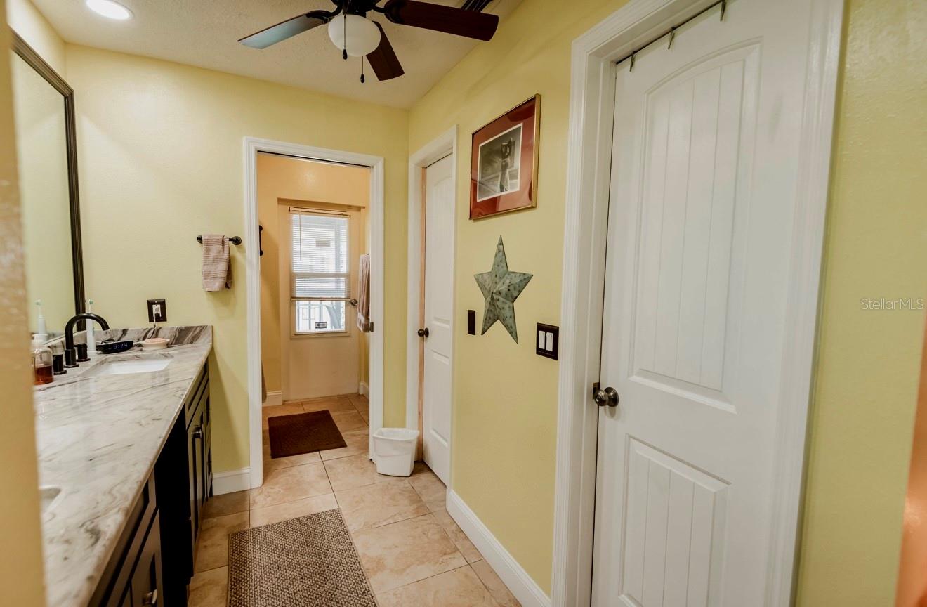 Image 31 of 59 For 4434 Dewey Drive