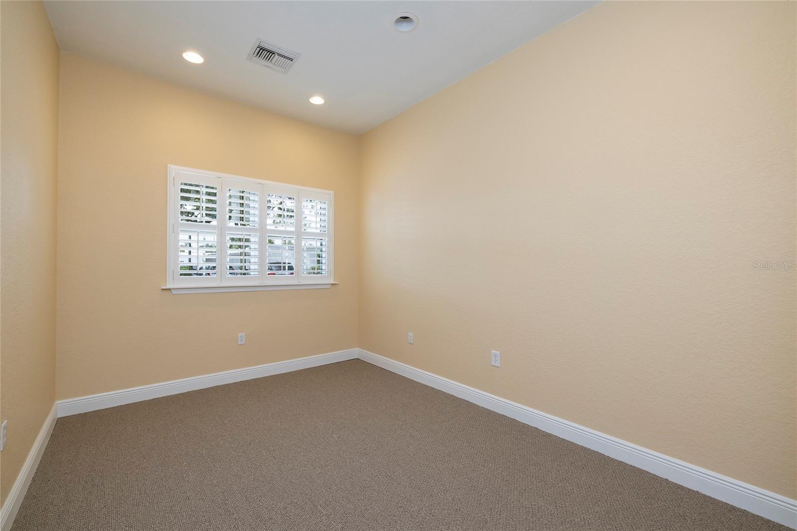 Image 13 of 45 For 801 2nd Street N