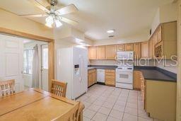 Image 12 of 24 For 2239 Curtis Drive S