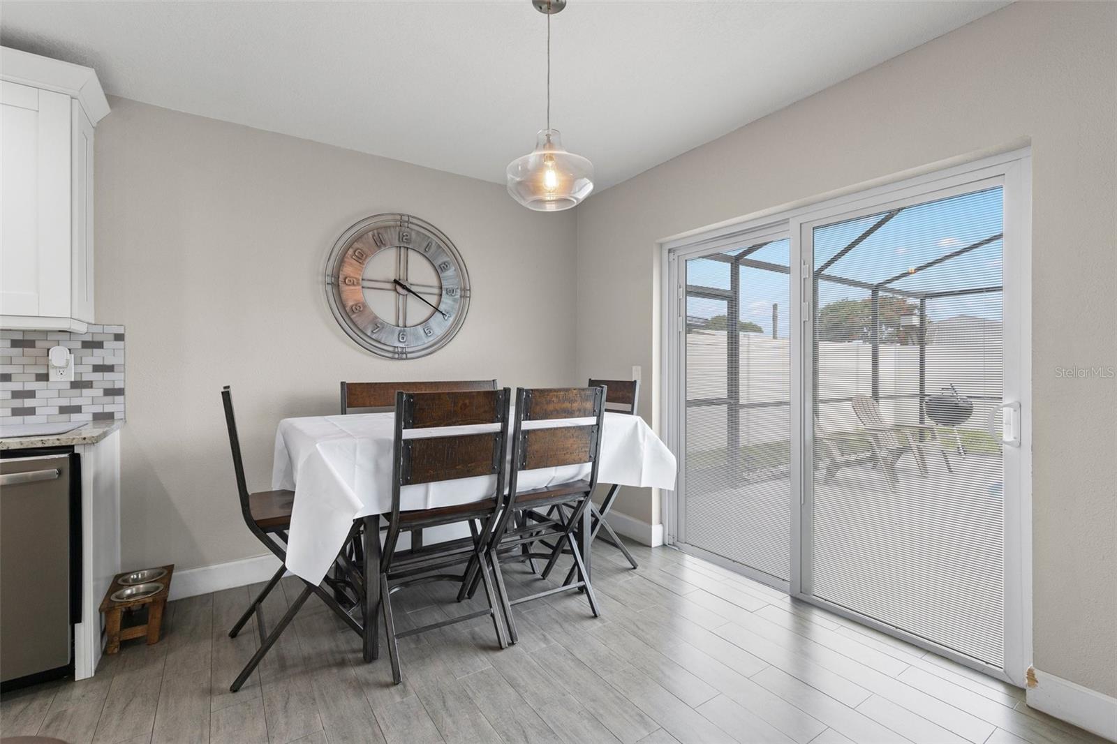 Image 10 of 28 For 9105 Camino Villa Boulevard