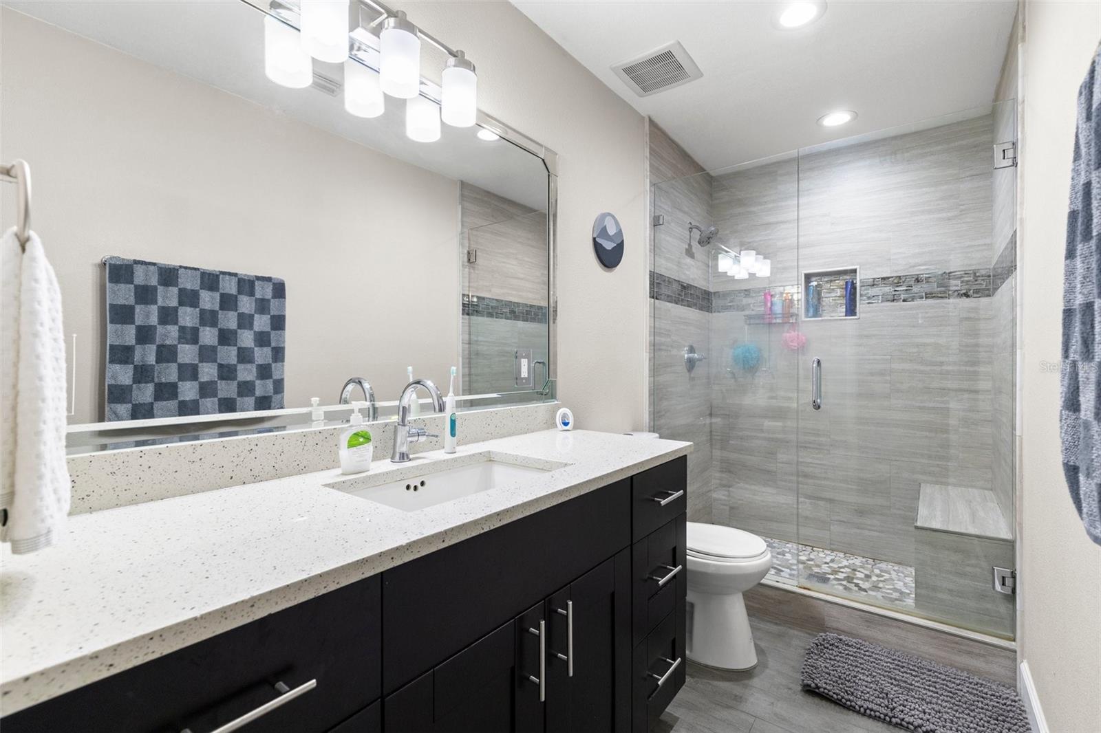 Image 20 of 28 For 9105 Camino Villa Boulevard