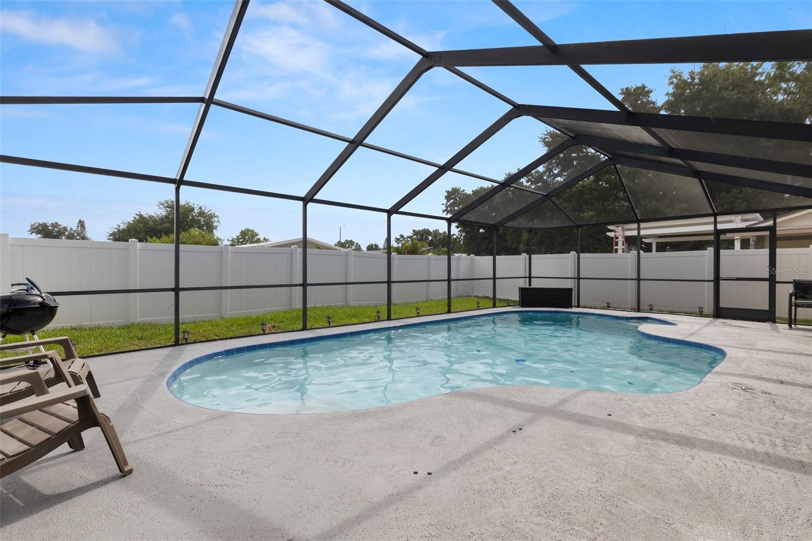 Image 25 of 28 For 9105 Camino Villa Boulevard