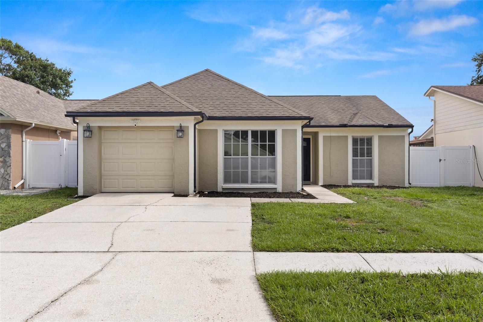 Image 3 of 28 For 9105 Camino Villa Boulevard