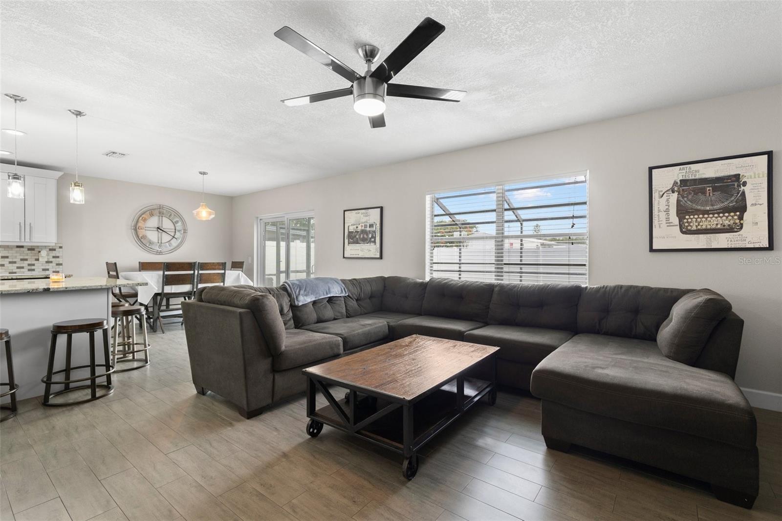 Image 6 of 28 For 9105 Camino Villa Boulevard