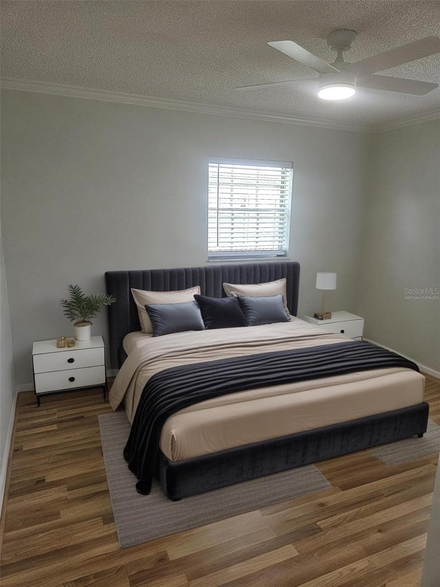 Listing photo id 12 for 6144 Elmhurst Drive