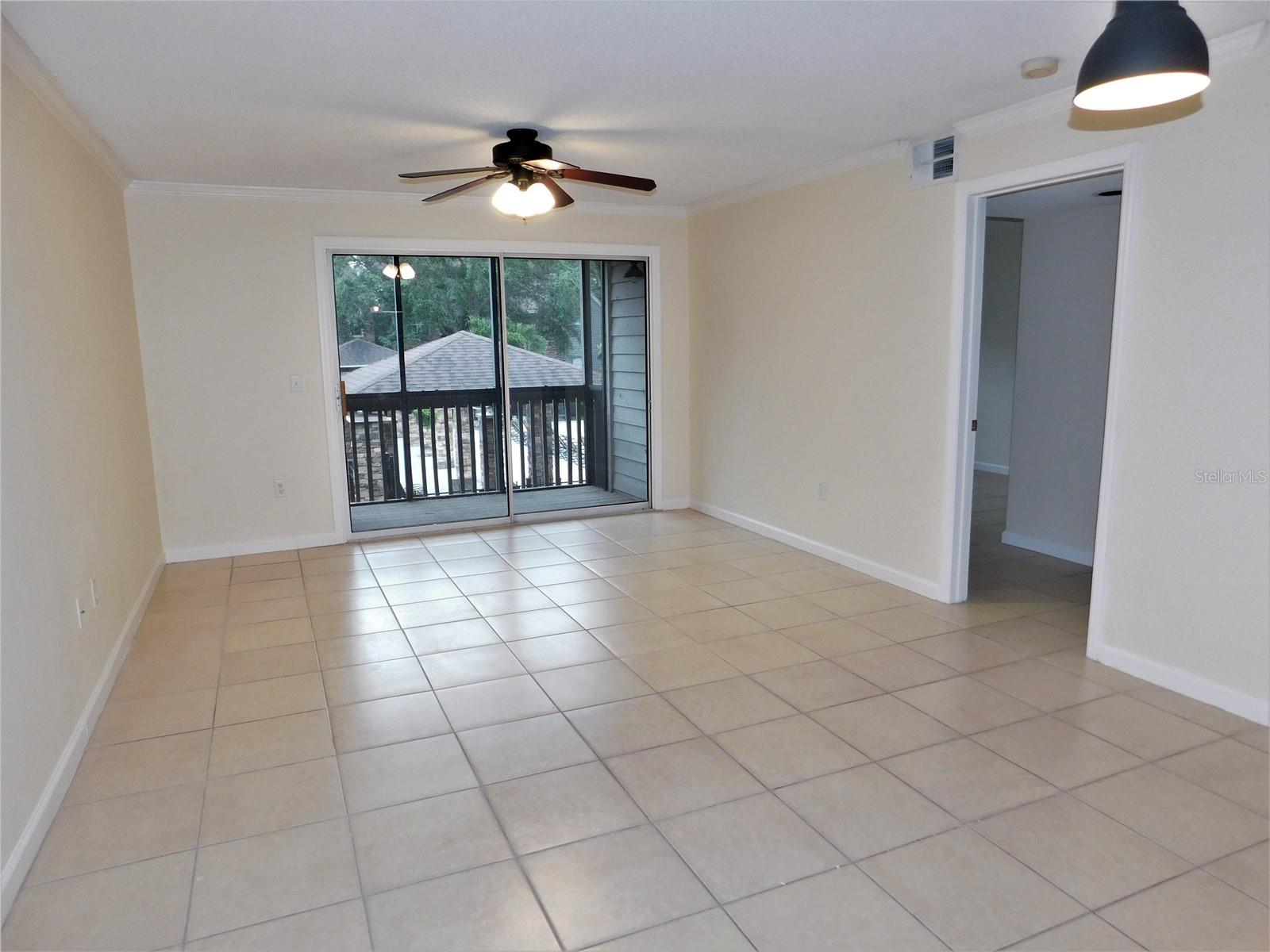 Image 4 of 19 For 2500 Winding Creek Boulevard F204