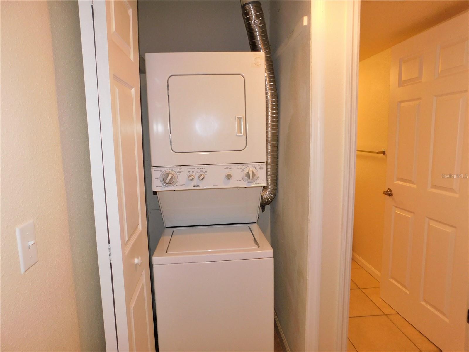 Image 8 of 19 For 2500 Winding Creek Boulevard F204