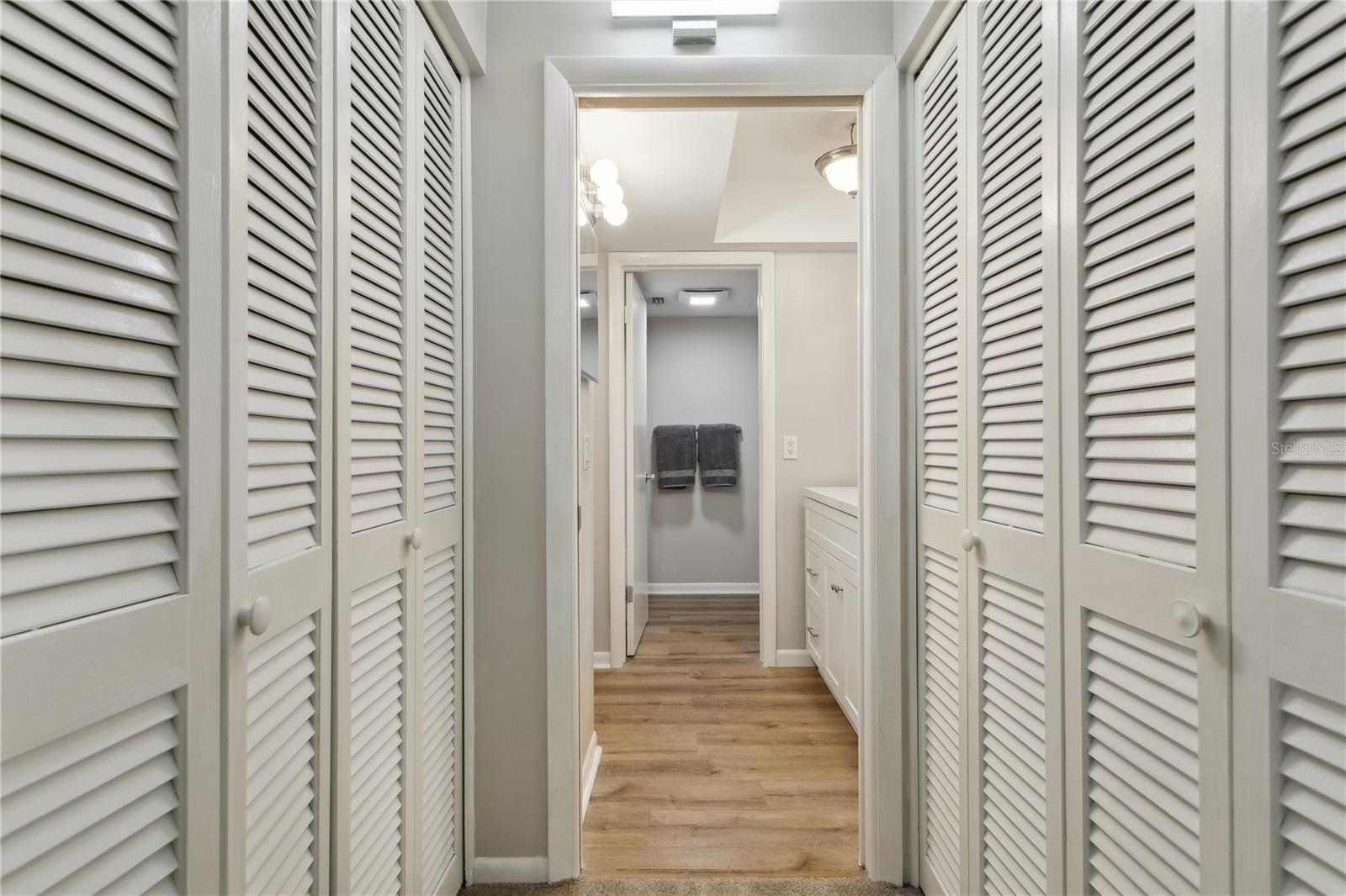Image 11 of 22 For 4510 Overlook Drive Ne 224
