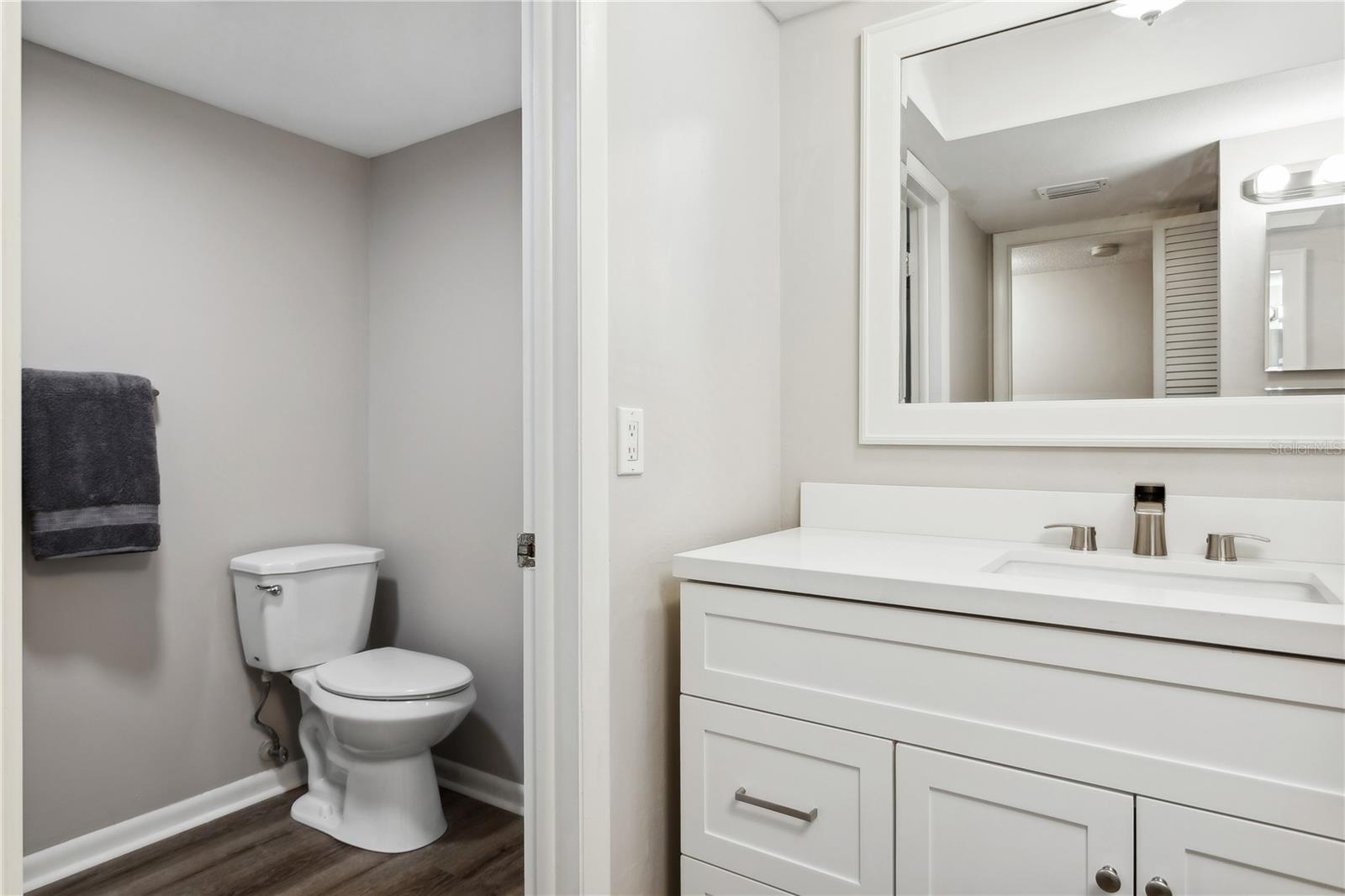 Image 13 of 22 For 4510 Overlook Drive Ne 224
