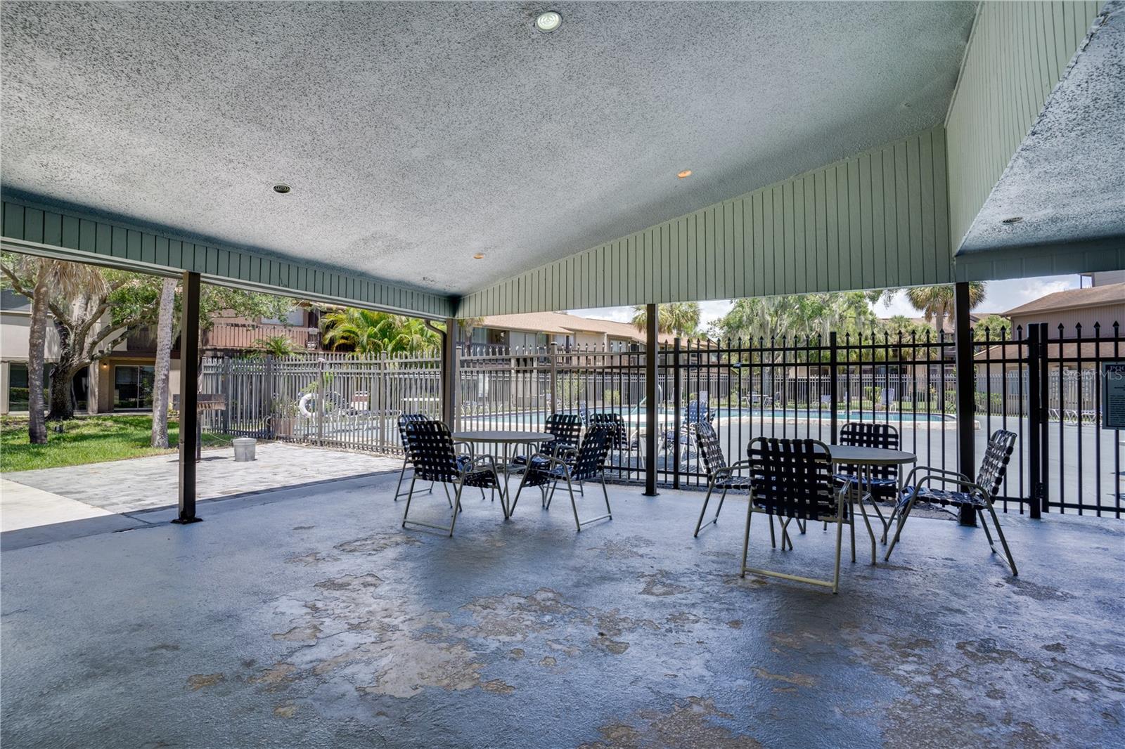 Image 32 of 43 For 6338 Newtown Circle 38a6