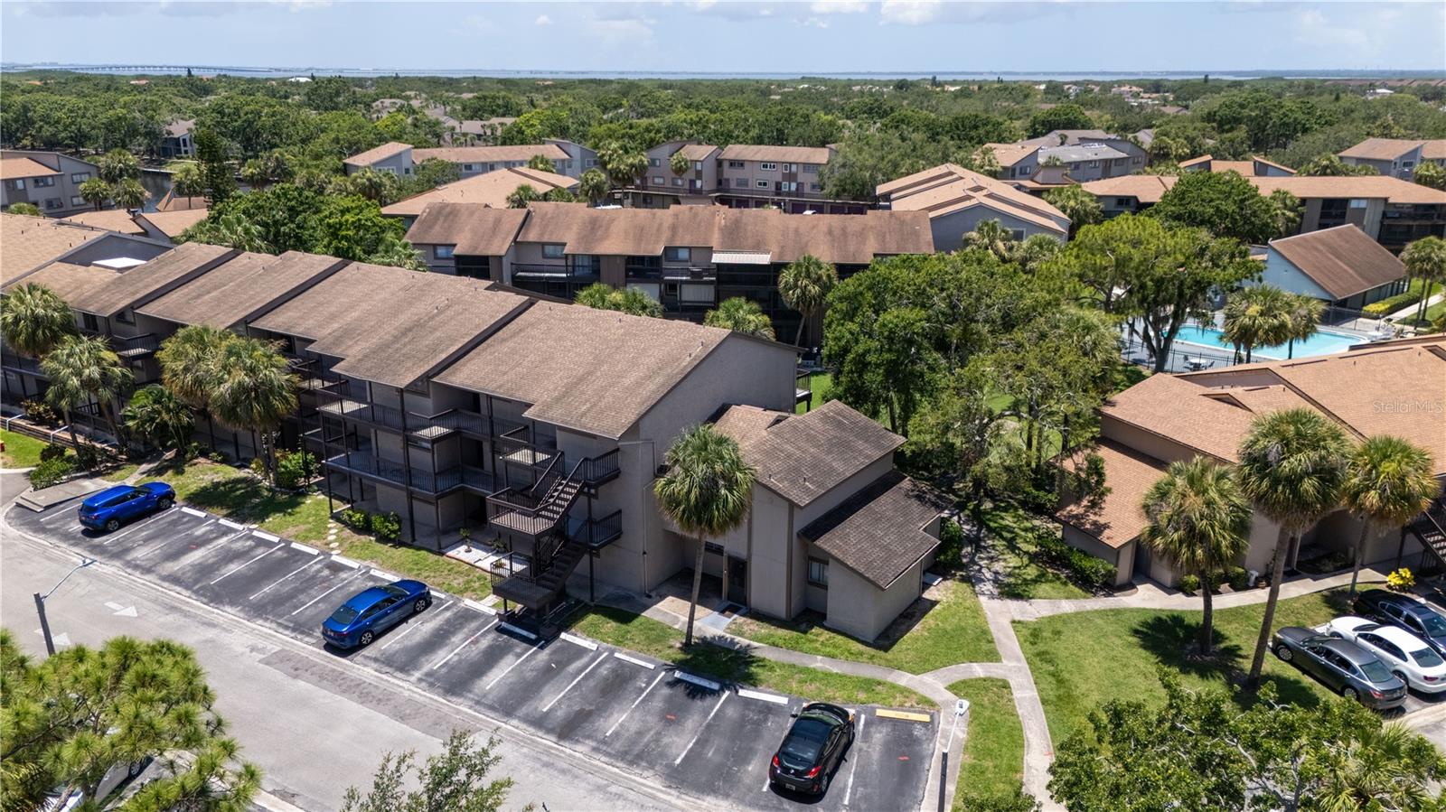 Image 38 of 43 For 6338 Newtown Circle 38a6