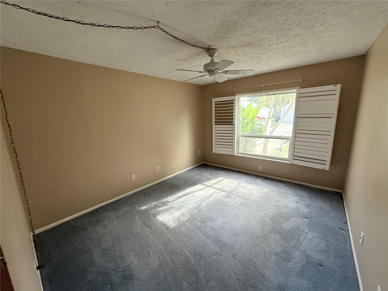 Image 10 of 17 For 6814 Gabrielle Street