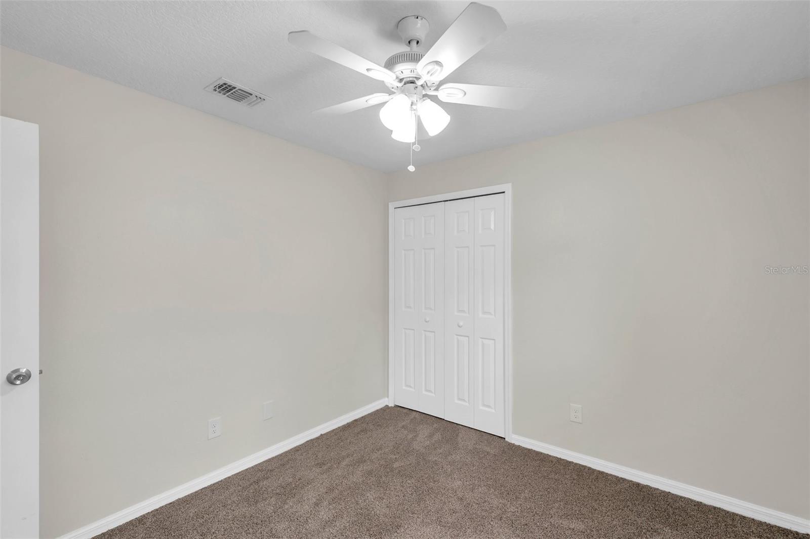 Image 12 of 41 For 243 Chardonnay Place