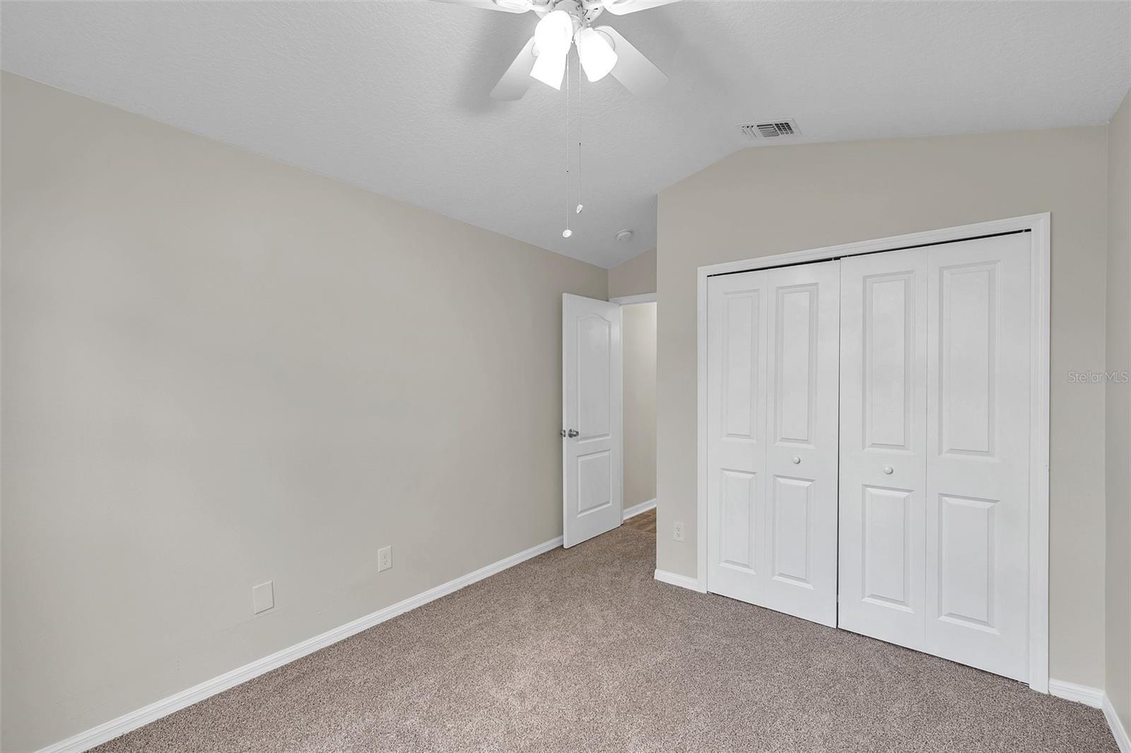 Image 18 of 41 For 243 Chardonnay Place