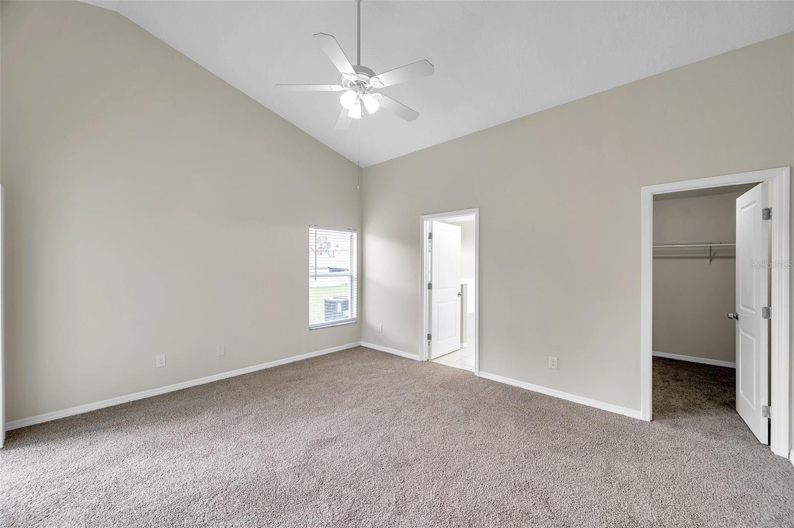 Image 22 of 41 For 243 Chardonnay Place