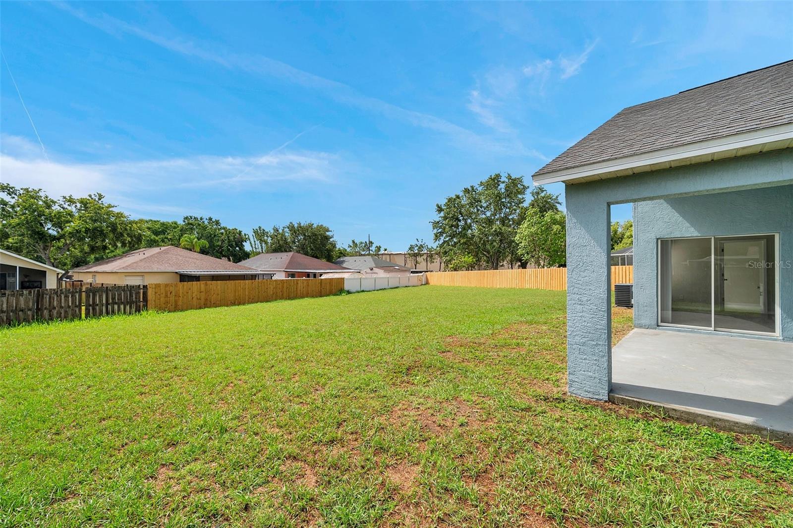 Image 4 of 41 For 243 Chardonnay Place