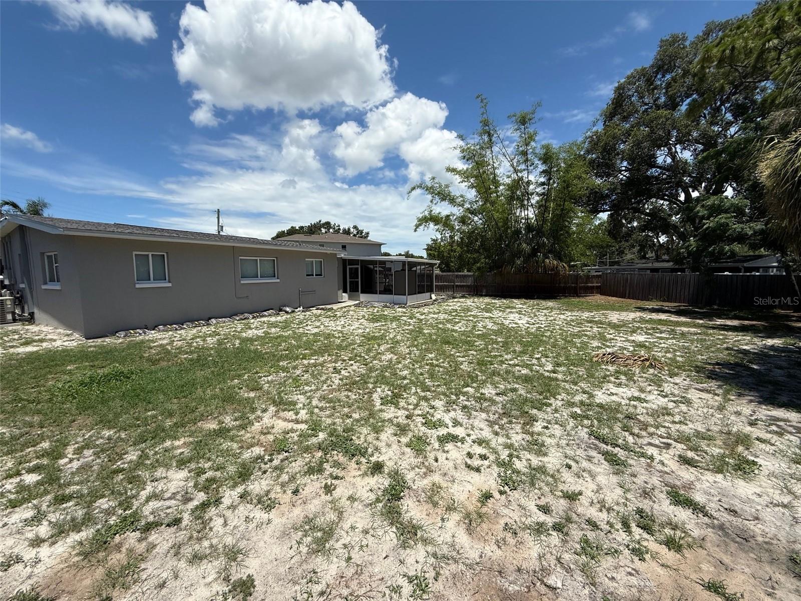 Image 3 of 4 For 2907 Elrod Avenue