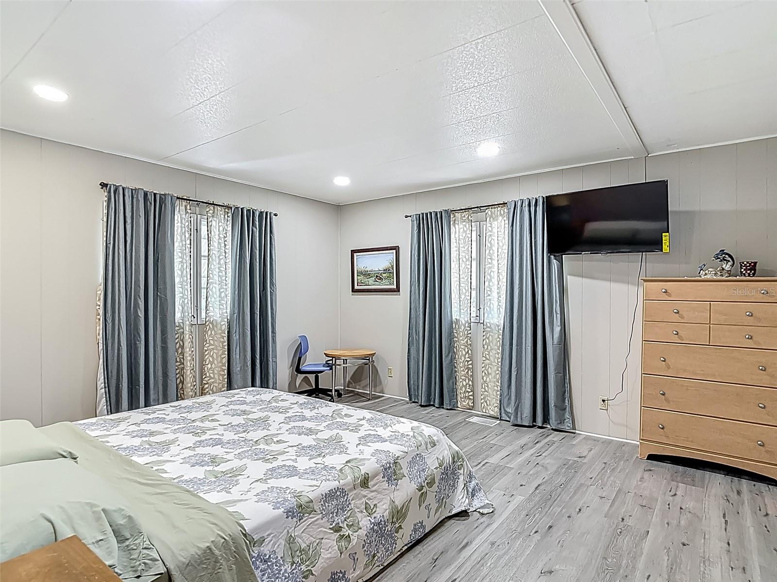 Image 22 of 42 For 5806 Portsmouth Drive