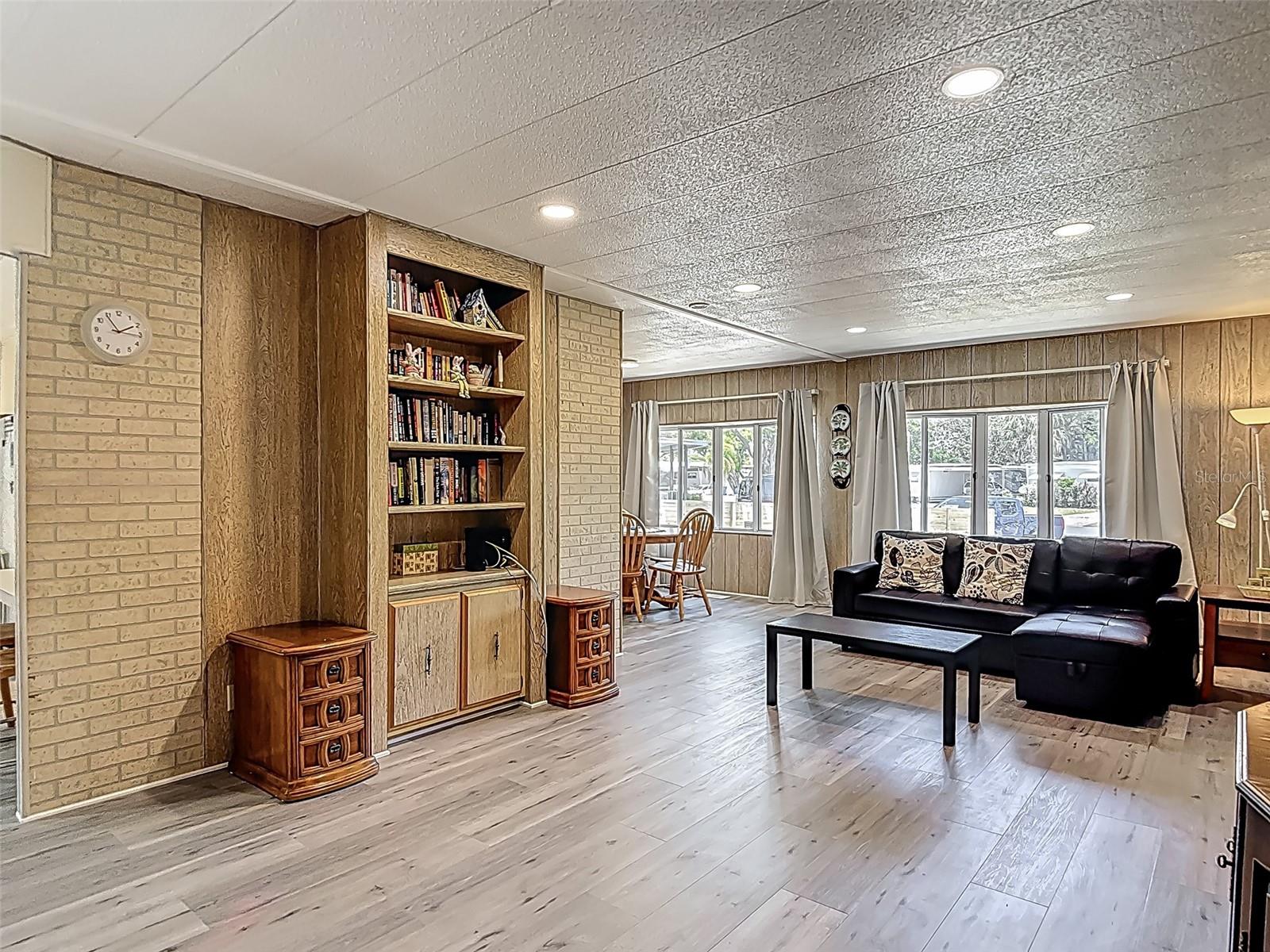 Image 7 of 42 For 5806 Portsmouth Drive