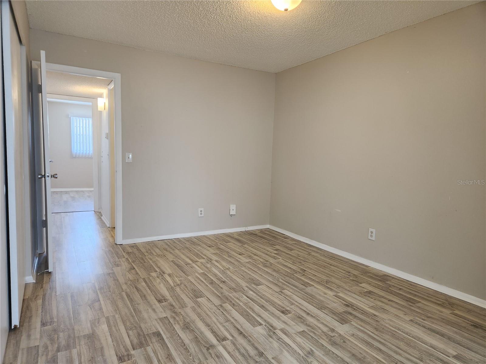 Image 11 of 30 For 2456 Ecuadorian Way 36