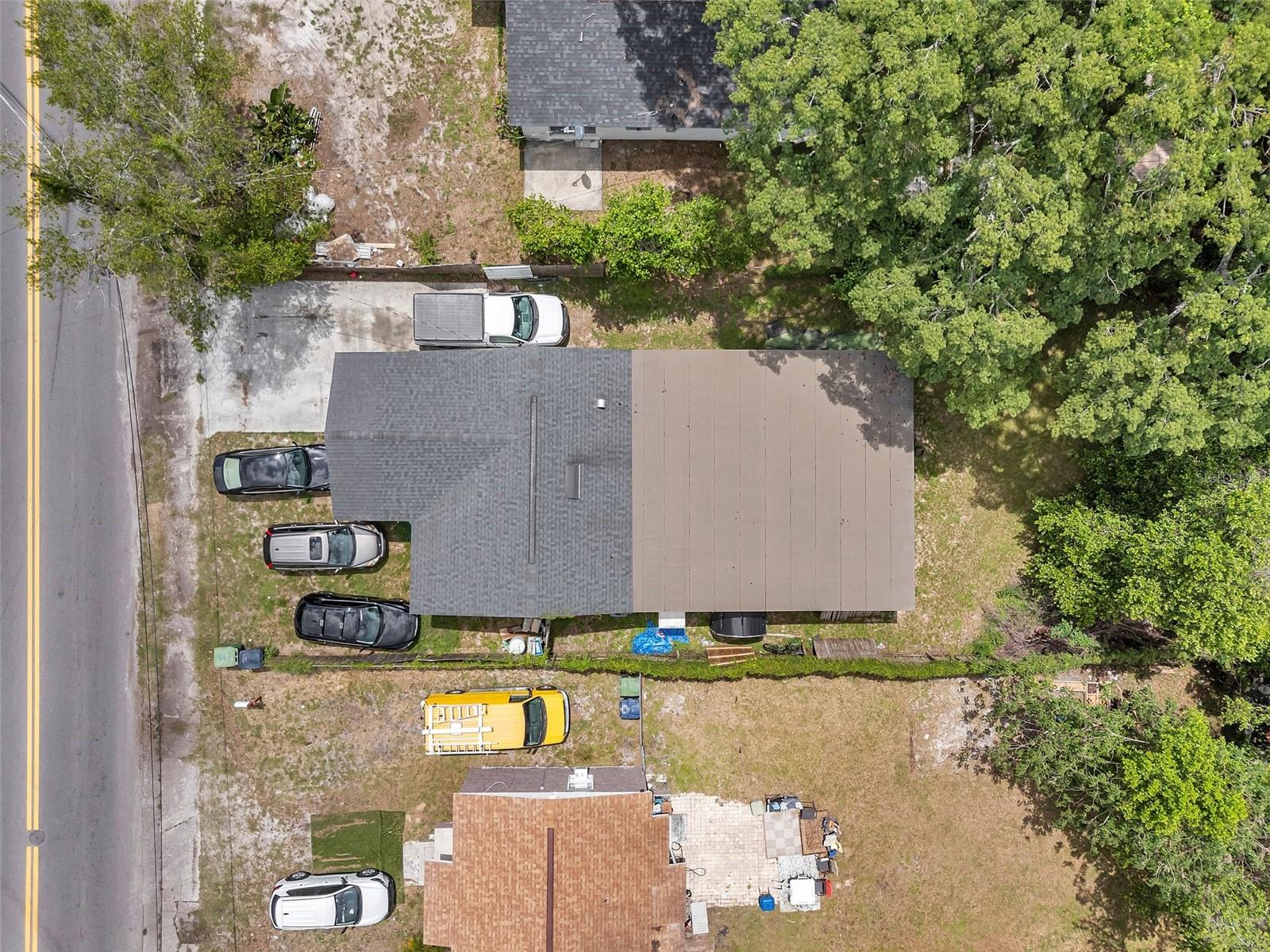 Image 5 of 13 For 2108 Linebaugh Avenue