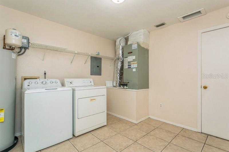 Image 12 of 17 For 6263 93rd Terrace N 4202