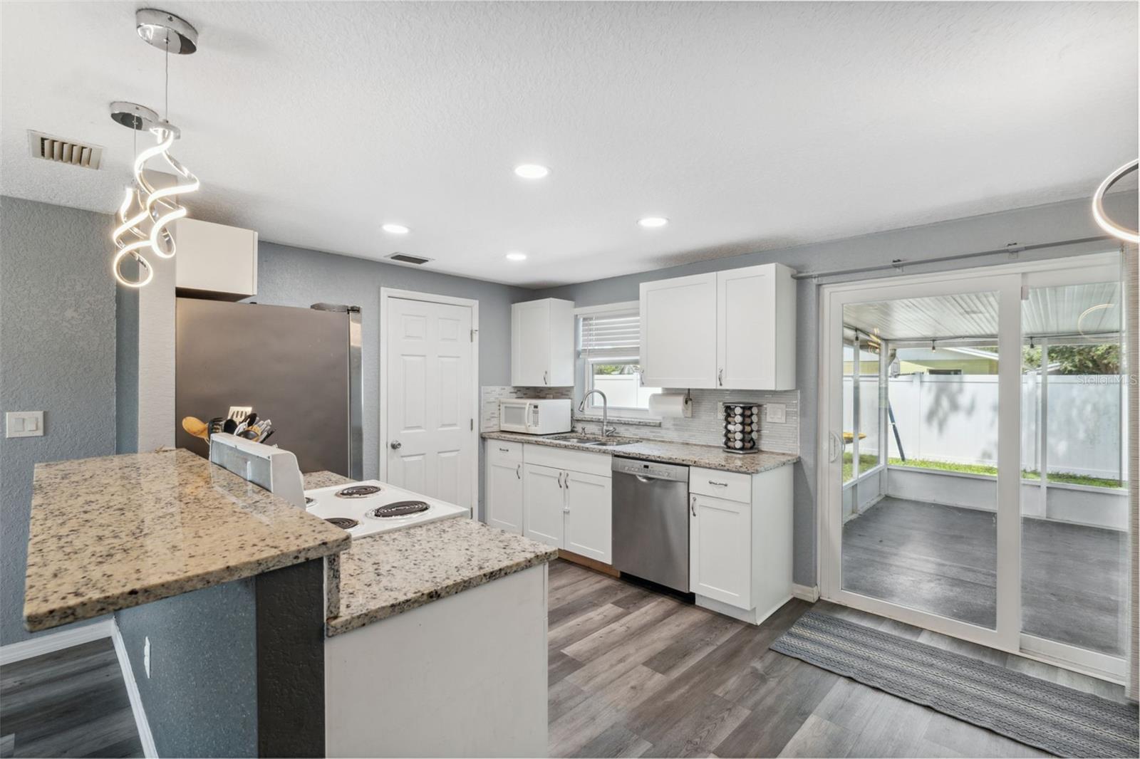 Image 10 of 40 For 8897 54th Street N