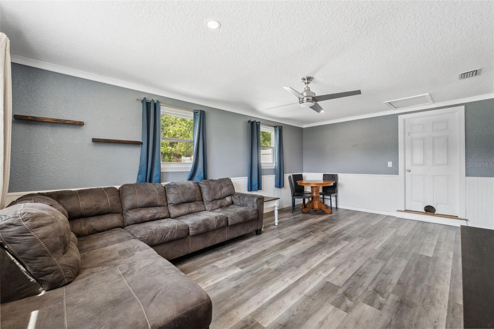 Image 17 of 40 For 8897 54th Street N