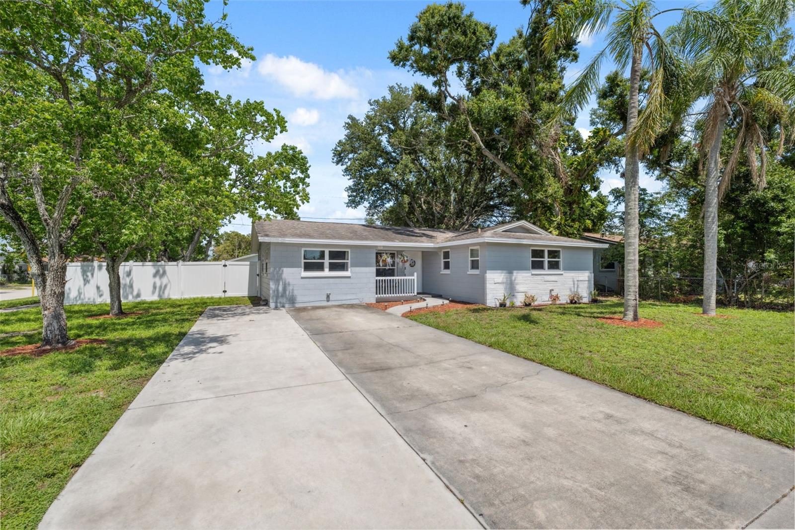 Image 2 of 40 For 8897 54th Street N