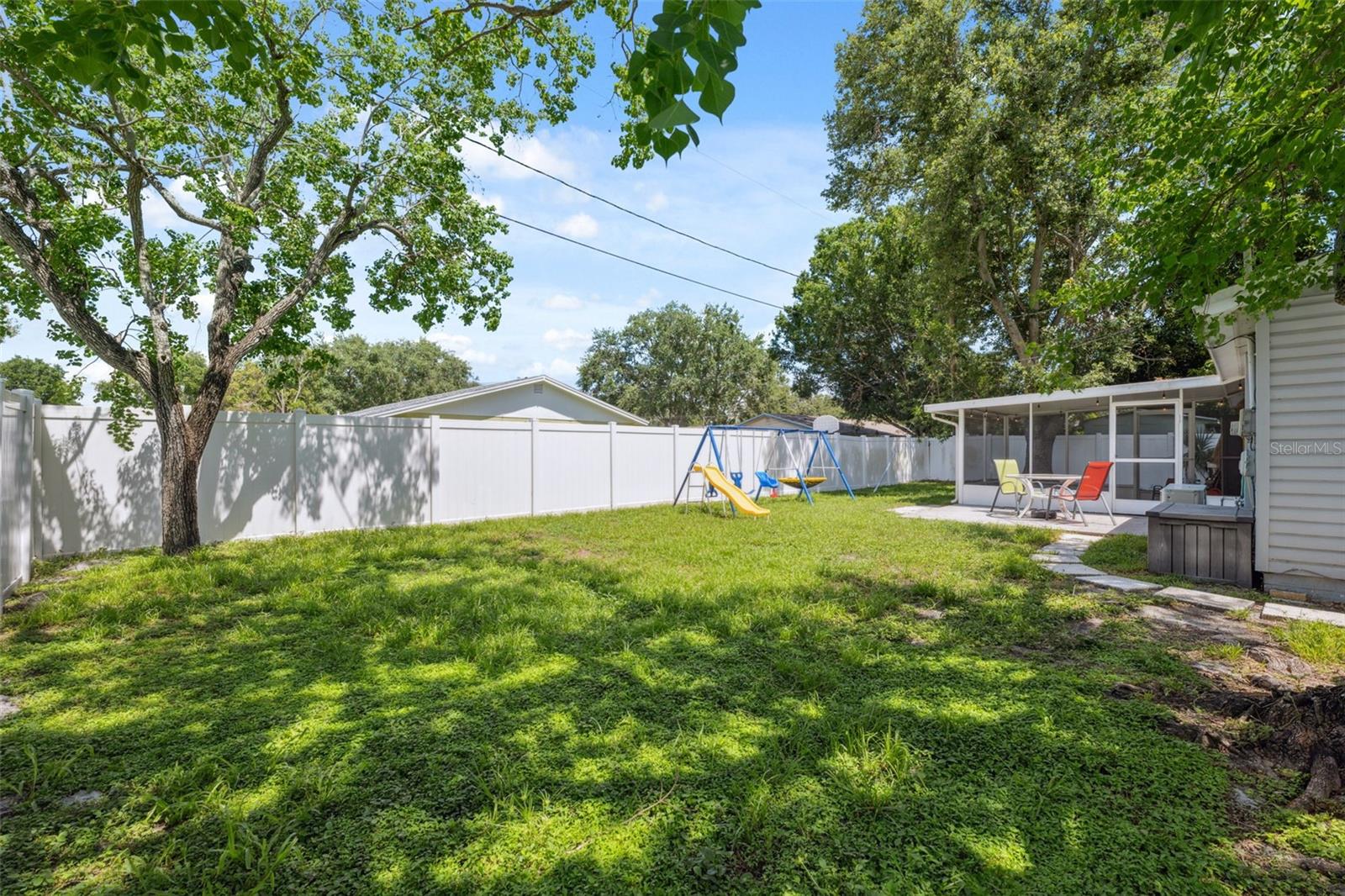 Image 28 of 40 For 8897 54th Street N
