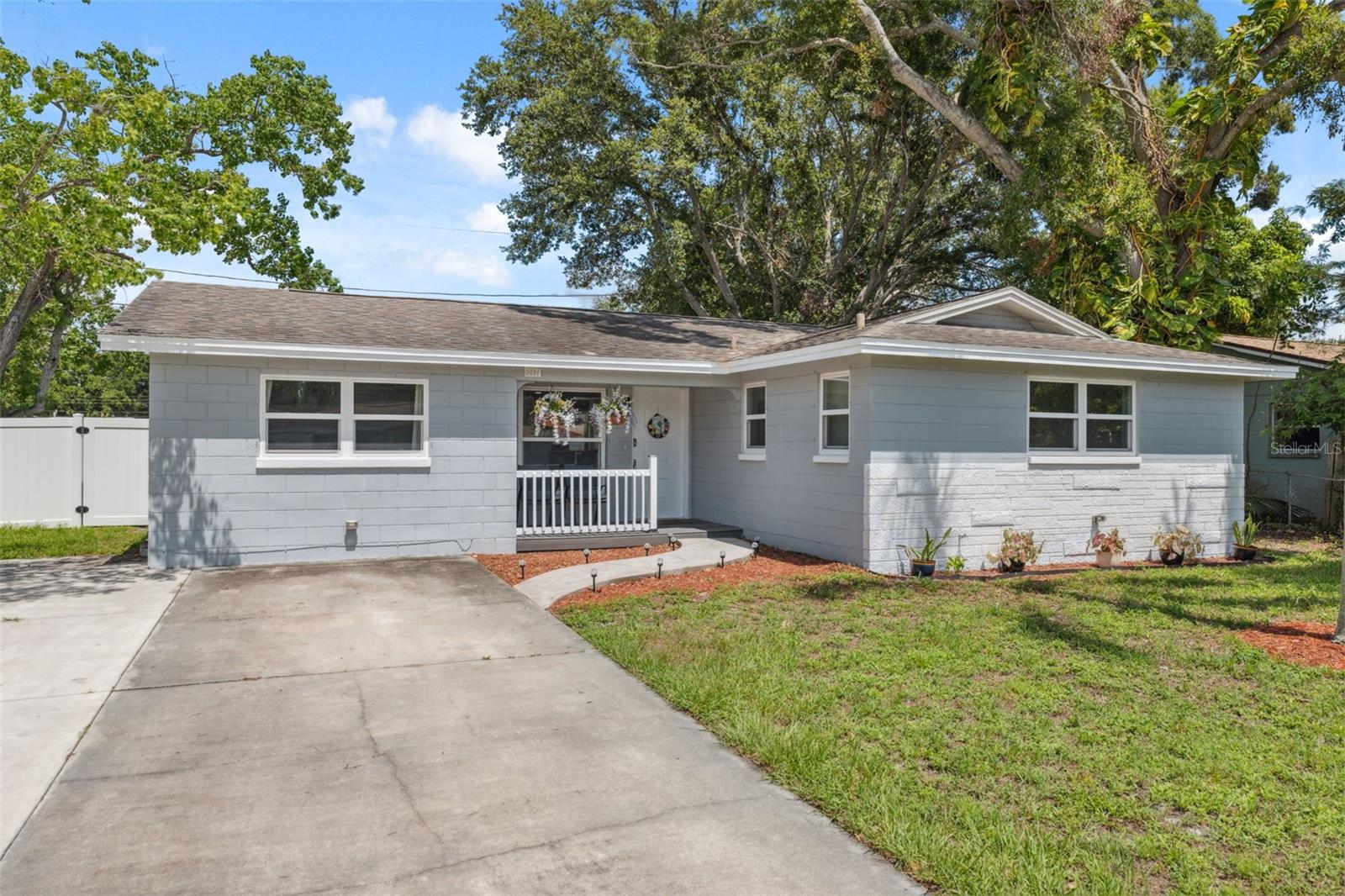 Image 5 of 40 For 8897 54th Street N