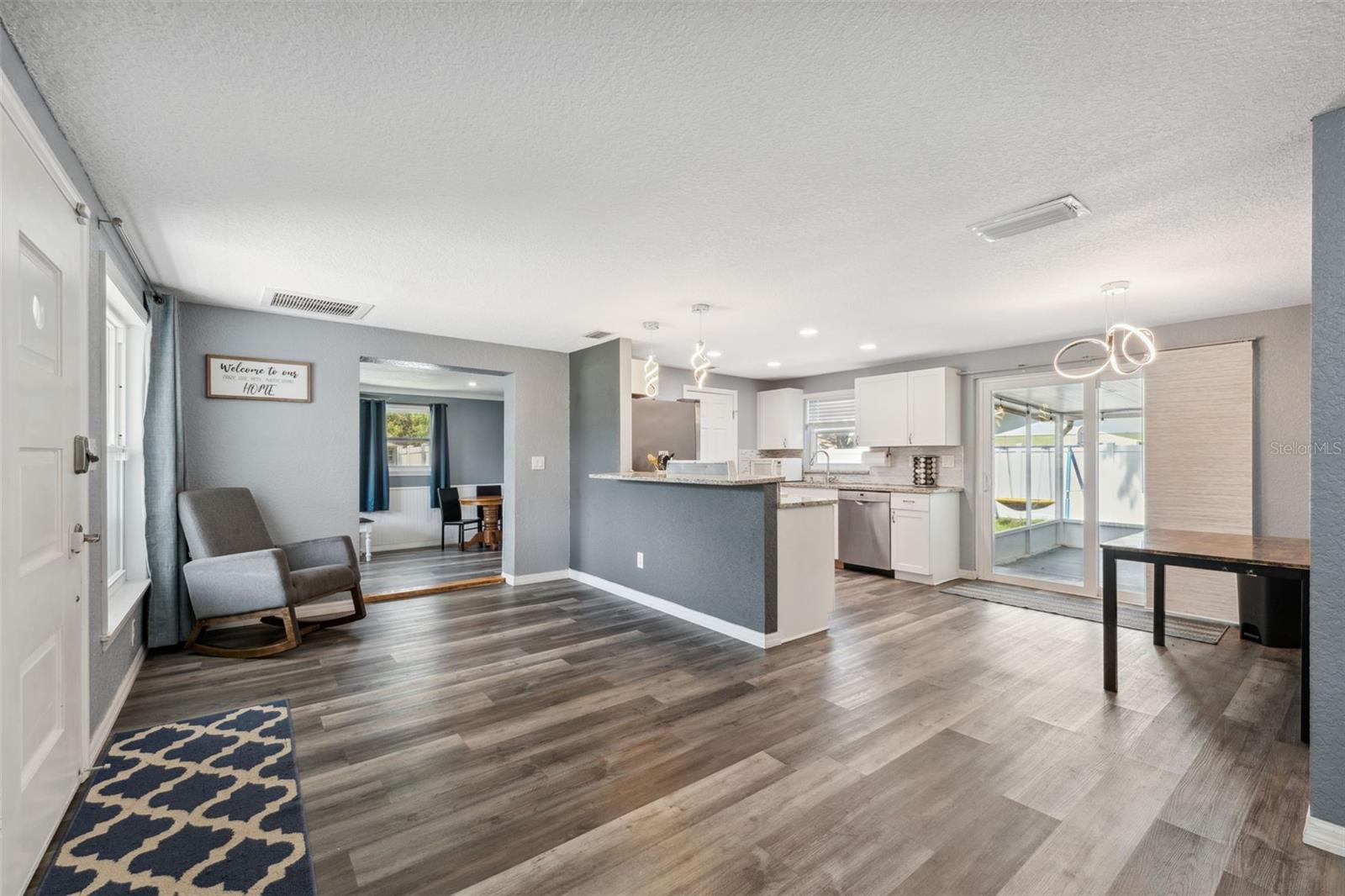 Image 7 of 40 For 8897 54th Street N