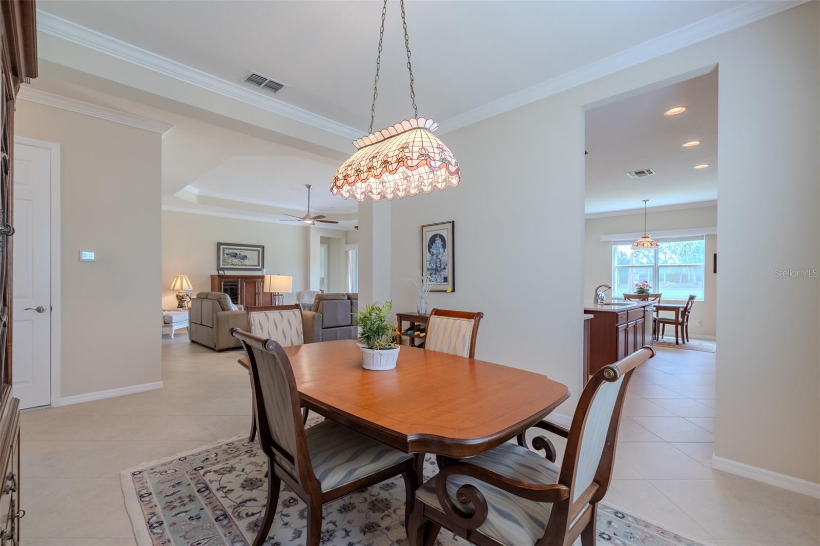Image 17 of 96 For 15937 Cape Coral Drive