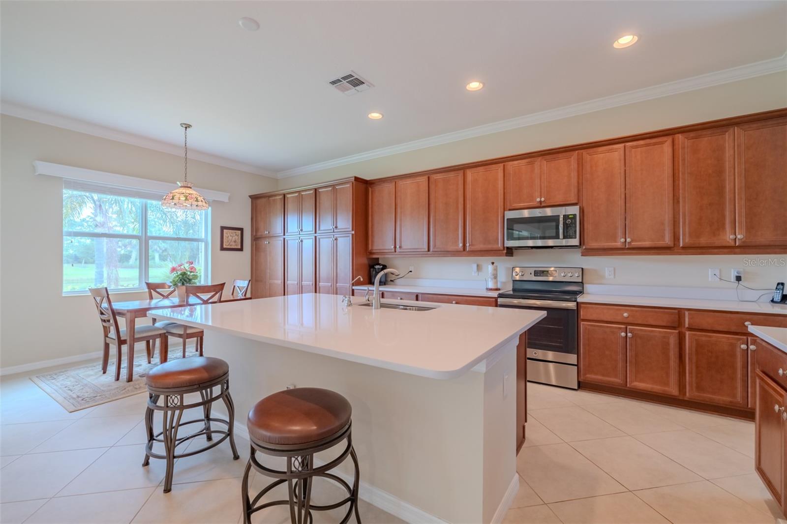 Image 20 of 96 For 15937 Cape Coral Drive