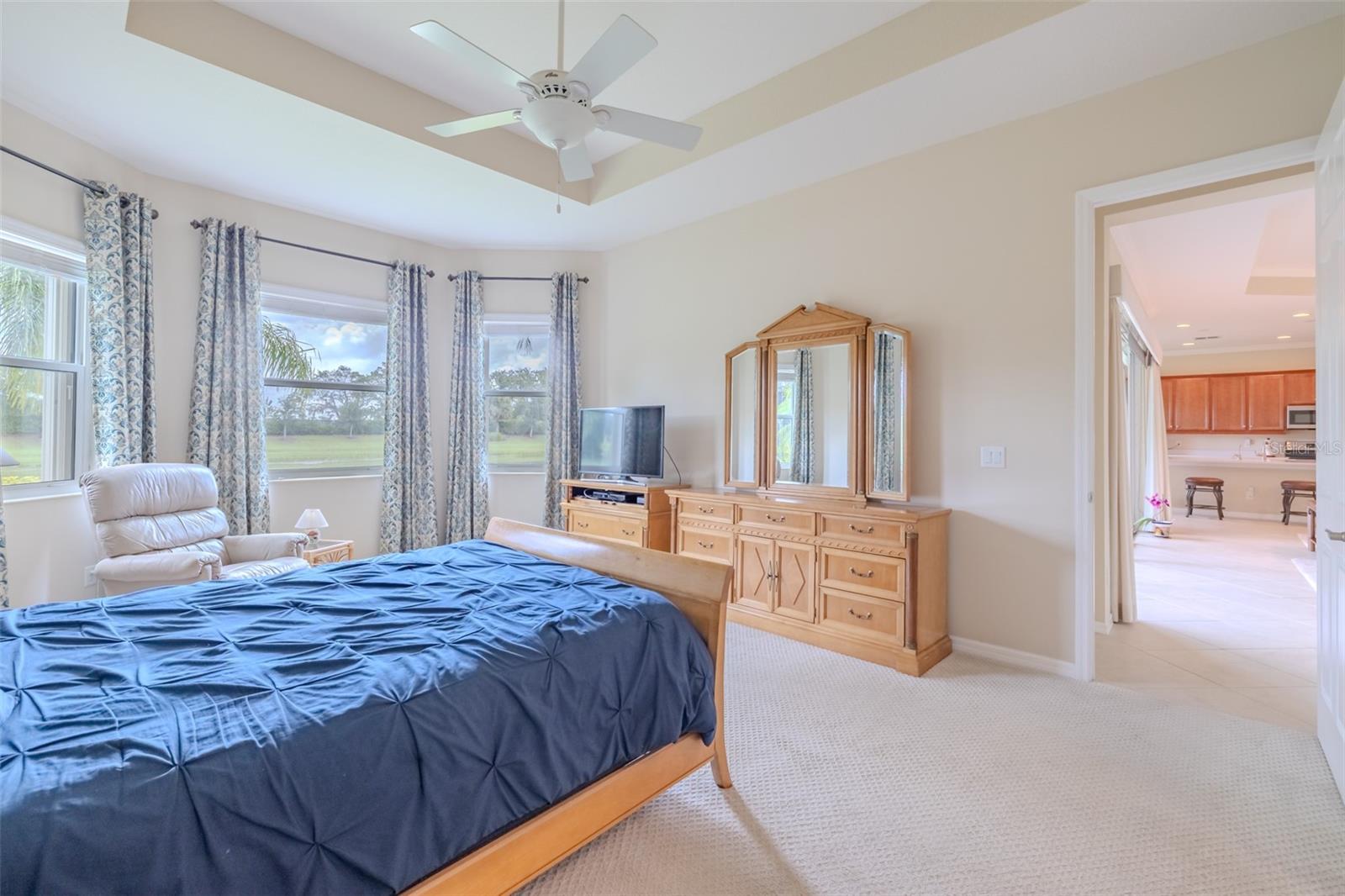 Image 32 of 96 For 15937 Cape Coral Drive
