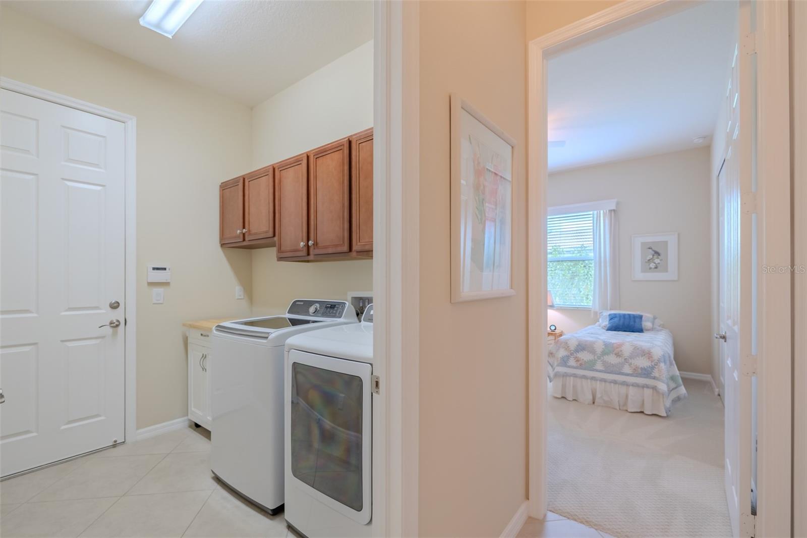 Image 33 of 96 For 15937 Cape Coral Drive