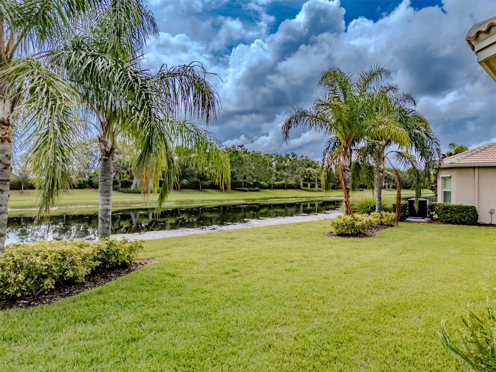 Image 50 of 96 For 15937 Cape Coral Drive
