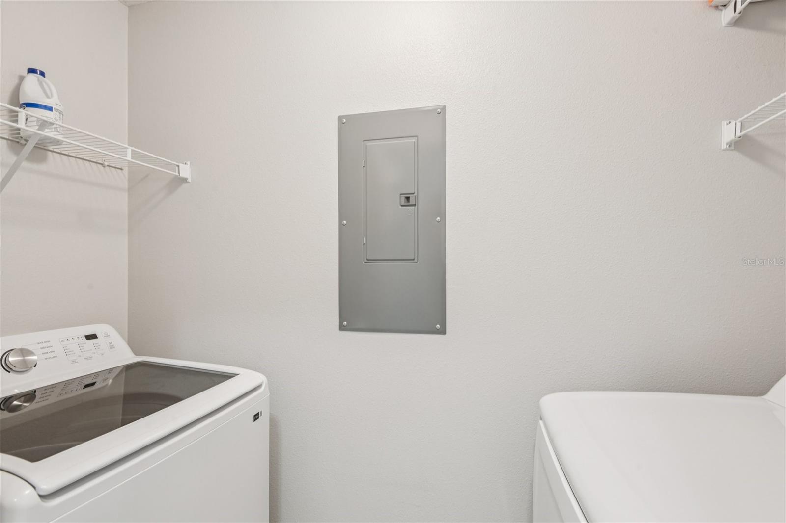 Image 18 of 41 For 7001 Interbay Boulevard 203