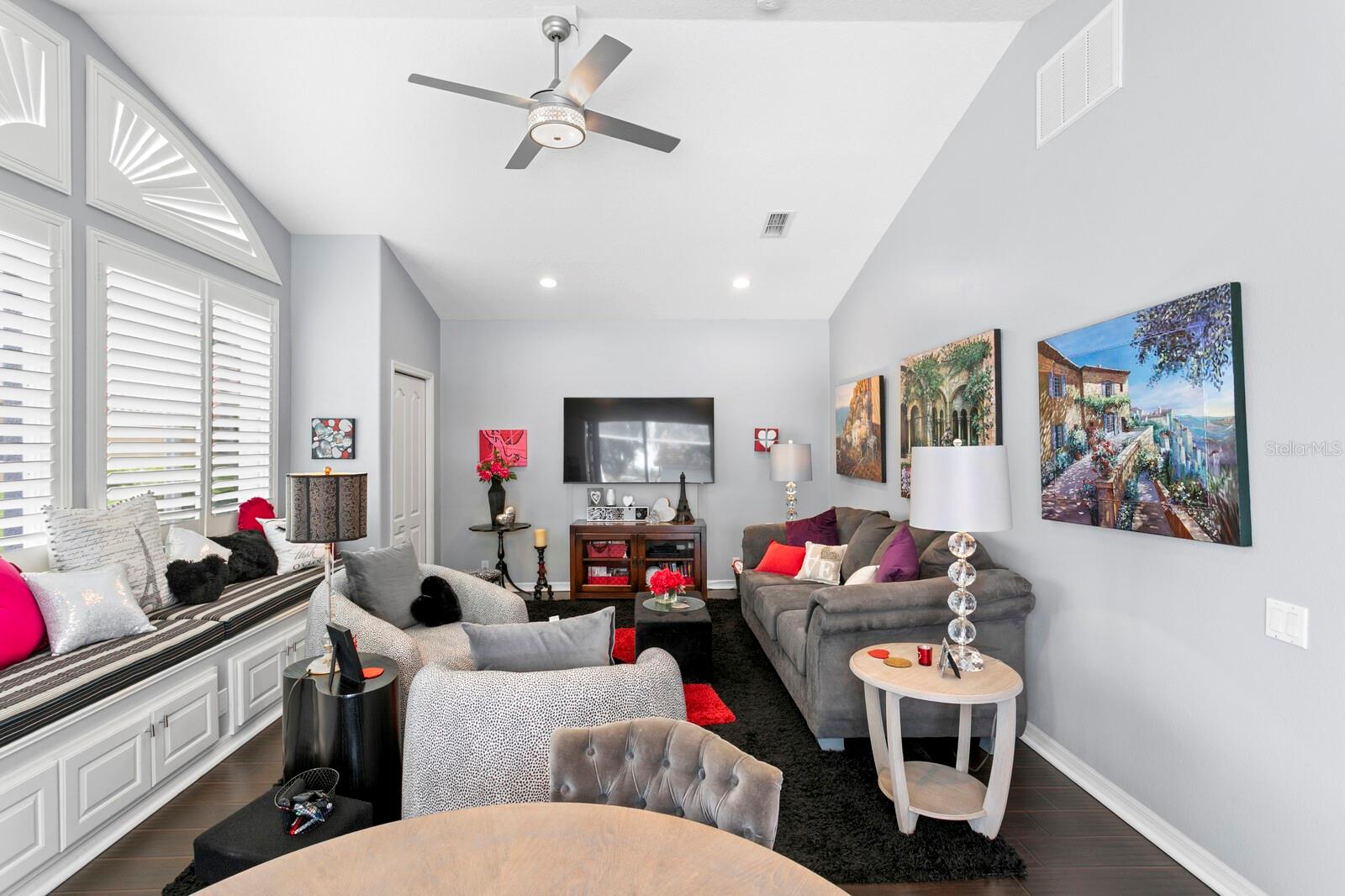Image 46 of 81 For 17807 Arbor Greene Drive