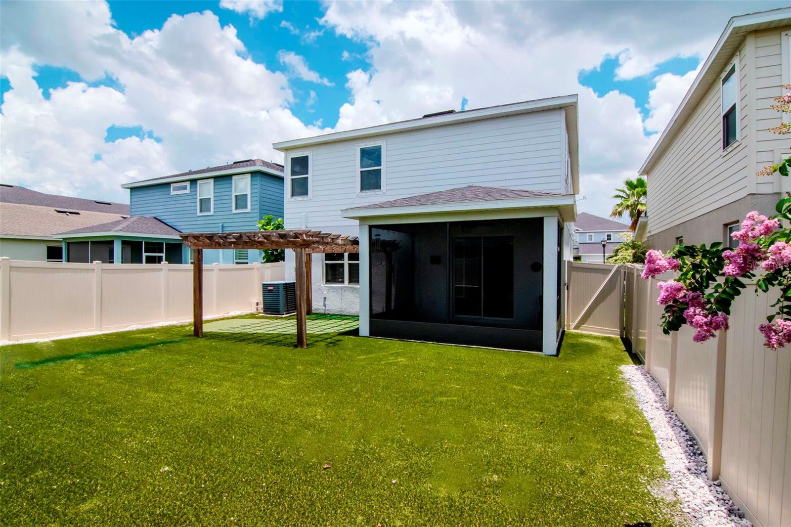 Image 70 of 83 For 12215 Blue Pacific Drive