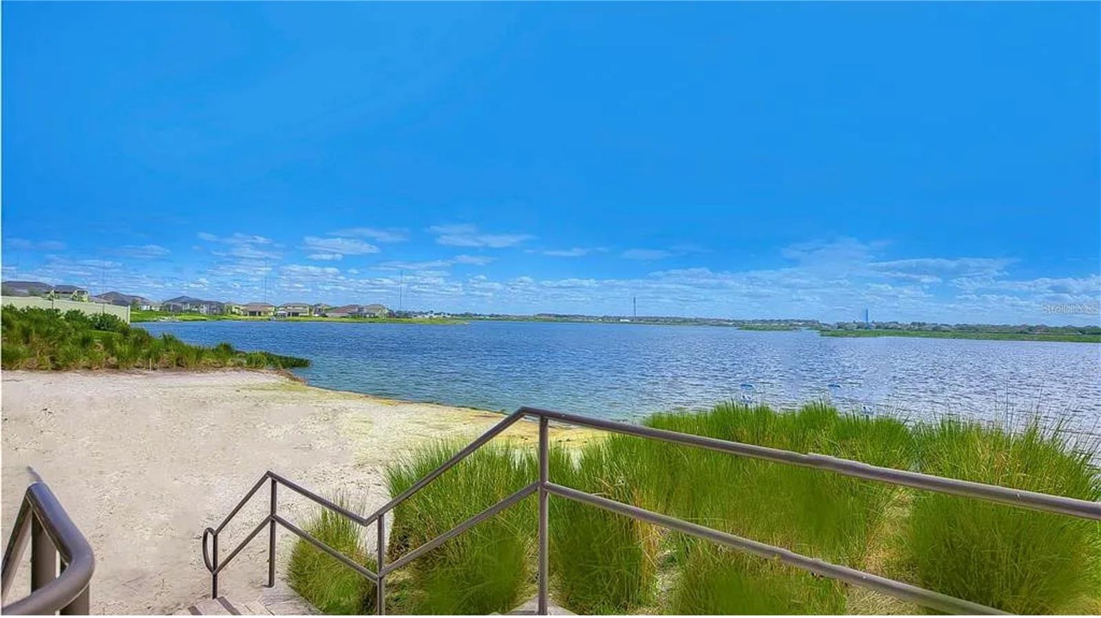 Listing photo id 85 for 12215 Blue Pacific Drive