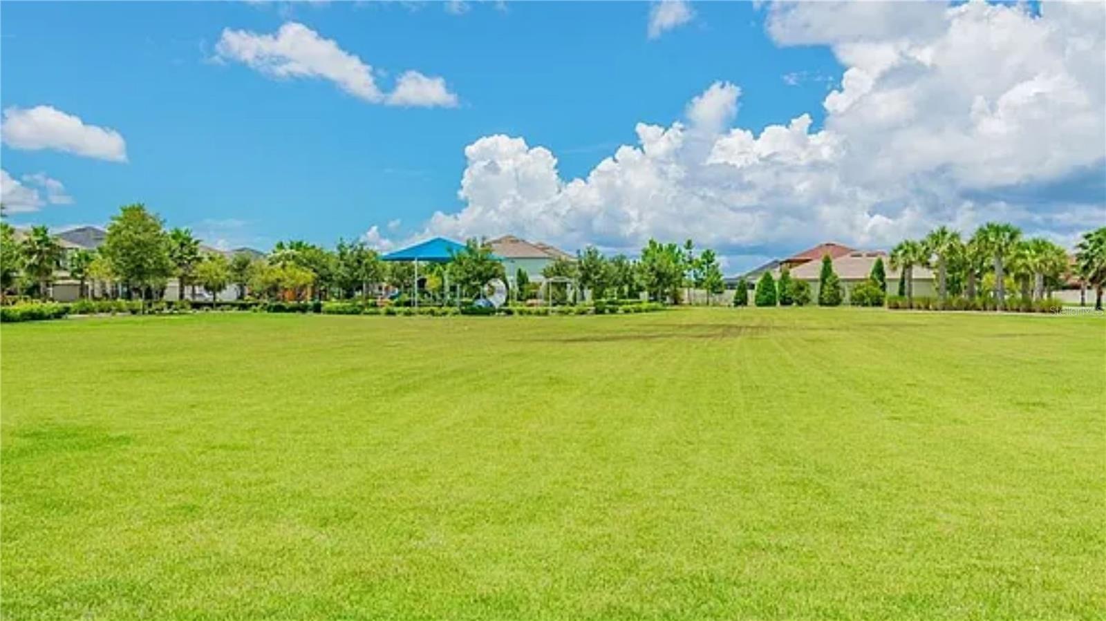 Listing photo id 93 for 12215 Blue Pacific Drive