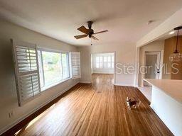 Image 10 of 38 For 719 37th Avenue Ne