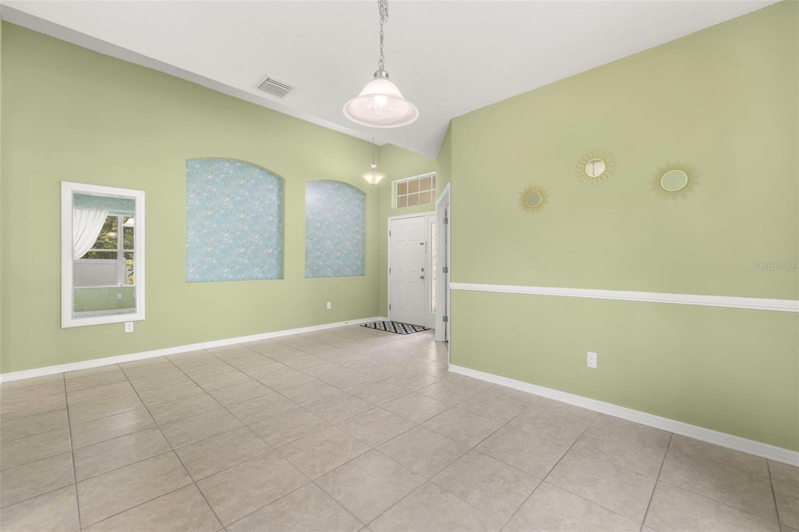 Image 13 of 47 For 8709 Deep Maple Drive